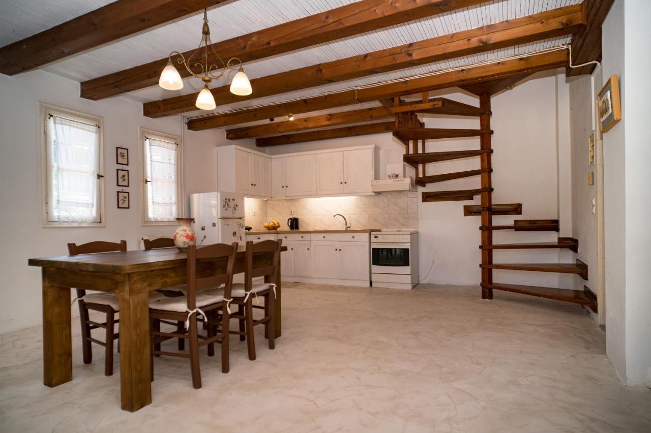 Gasthaus Jasmine House Planos Exterior foto